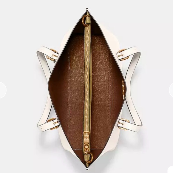 Coach Mollie 25 tote bag in chalk off white with charm - Picture 10 of 12